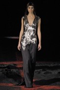desfiles-amcqueen-parisinverno2007rtw-142