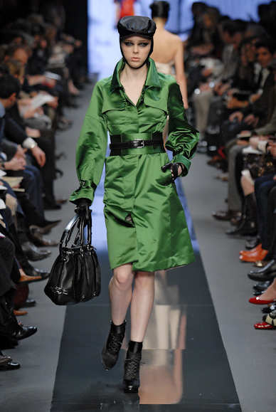 desfiles-celine-parisinverno2007rtw-129