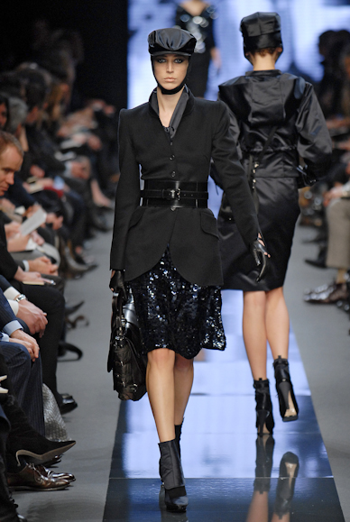 desfiles-celine-parisinverno2007rtw-139