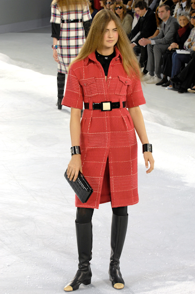desfiles-chanel-parisinverno2007rtw-104