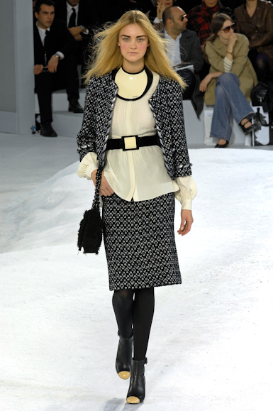 desfiles-chanel-parisinverno2007rtw-112