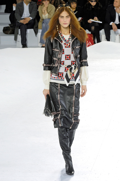 desfiles-chanel-parisinverno2007rtw-128