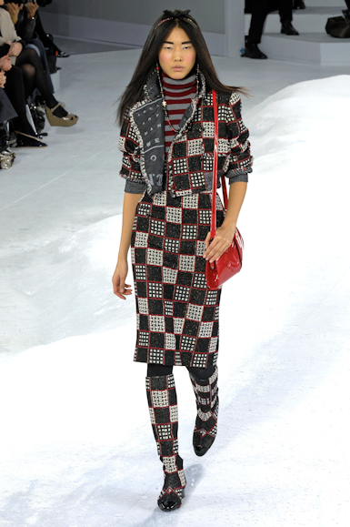 desfiles-chanel-parisinverno2007rtw-129