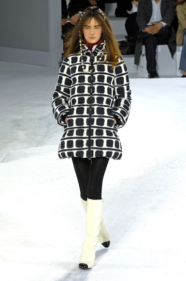 desfiles-chanel-parisinverno2007rtw-138