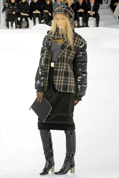 desfiles-chanel-parisinverno2007rtw-144