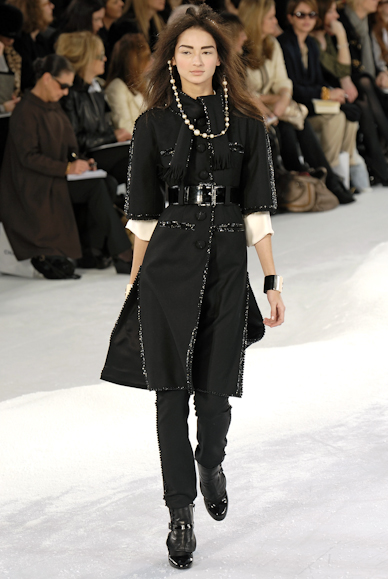 desfiles-chanel-parisinverno2007rtw-146