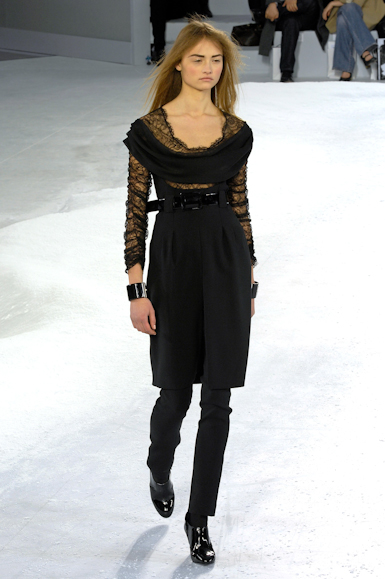desfiles-chanel-parisinverno2007rtw-156