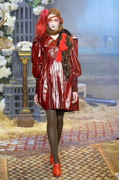 desfiles-johngalliano-parisinverno2007rtw-101