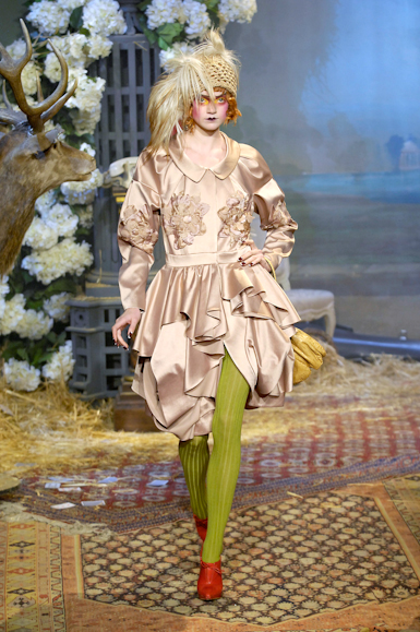 desfiles-johngalliano-parisinverno2007rtw-103