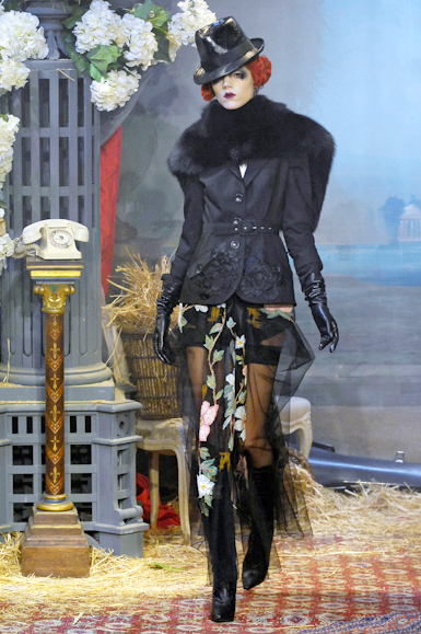 desfiles-johngalliano-parisinverno2007rtw-135