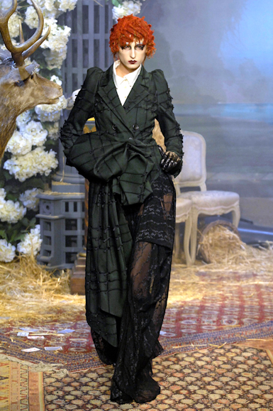 desfiles-johngalliano-parisinverno2007rtw-136