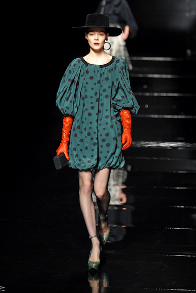 desfiles-kenzo-parisinverno2007rtw-115