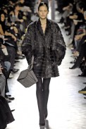 desfiles-ysl-parisinverno2007rtw-103
