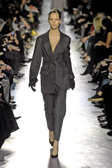 desfiles-ysl-parisinverno2007rtw-109