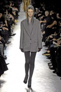 desfiles-ysl-parisinverno2007rtw-110