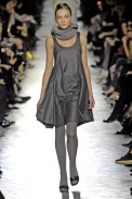 desfiles-ysl-parisinverno2007rtw-116