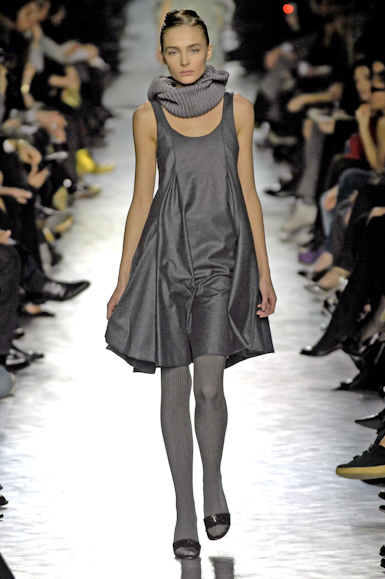 desfiles-ysl-parisinverno2007rtw-116