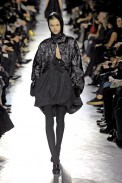 desfiles-ysl-parisinverno2007rtw-119