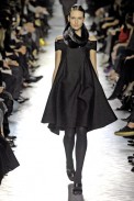 desfiles-ysl-parisinverno2007rtw-120