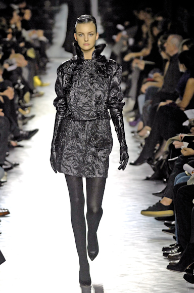 desfiles-ysl-parisinverno2007rtw-122