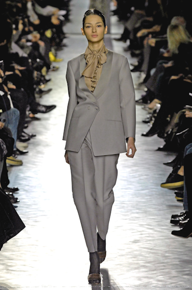 desfiles-ysl-parisinverno2007rtw-138