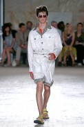 desfiles-amcqueen-milaoveraomen2008rtw-120