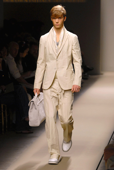desfiles-bottegaveneta-milaoveraomen2008rtw-101