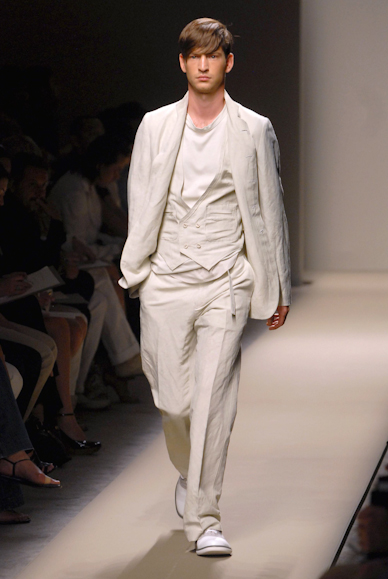 desfiles-bottegaveneta-milaoveraomen2008rtw-102