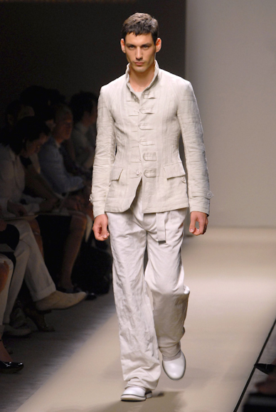 desfiles-bottegaveneta-milaoveraomen2008rtw-103