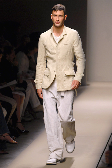 desfiles-bottegaveneta-milaoveraomen2008rtw-104