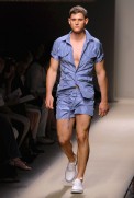 desfiles-bottegaveneta-milaoveraomen2008rtw-115