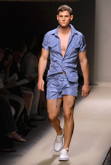 desfiles-bottegaveneta-milaoveraomen2008rtw-115