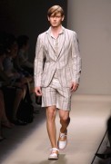 desfiles-bottegaveneta-milaoveraomen2008rtw-119