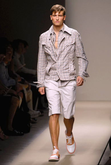 desfiles-bottegaveneta-milaoveraomen2008rtw-120