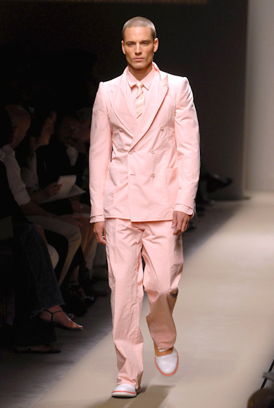 desfiles-bottegaveneta-milaoveraomen2008rtw-124