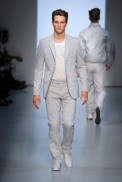 desfiles-calvinklein-milaoveraomen2008rtw-102
