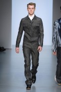 desfiles-calvinklein-milaoveraomen2008rtw-113