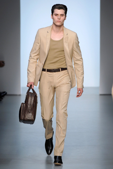desfiles-calvinklein-milaoveraomen2008rtw-124
