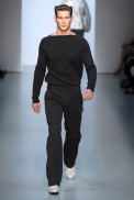 desfiles-calvinklein-milaoveraomen2008rtw-135