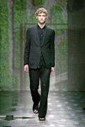 desfiles-prada-milaoveraomen2008rtw-100