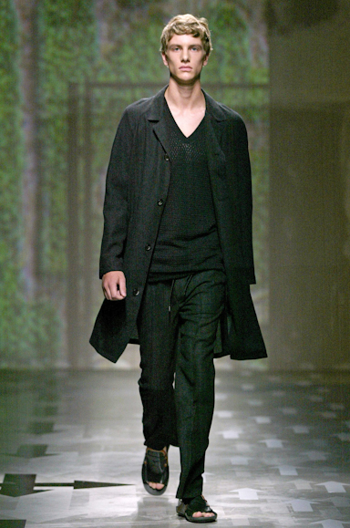 desfiles-prada-milaoveraomen2008rtw-105