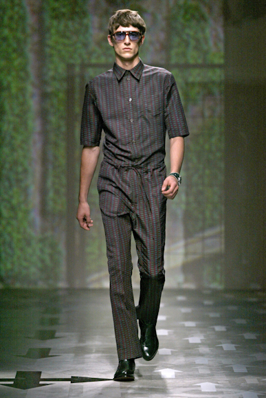 desfiles-prada-milaoveraomen2008rtw-119