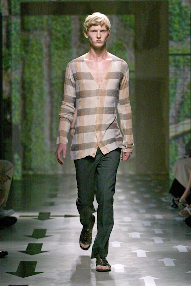 desfiles-prada-milaoveraomen2008rtw-126