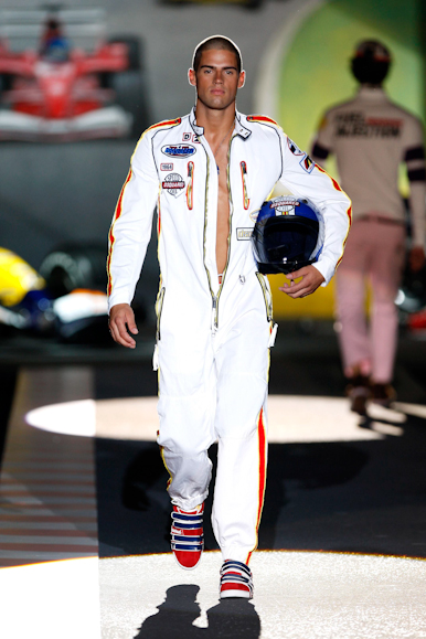 desfiles-dsquared-milaoveraomen2008rtw-108
