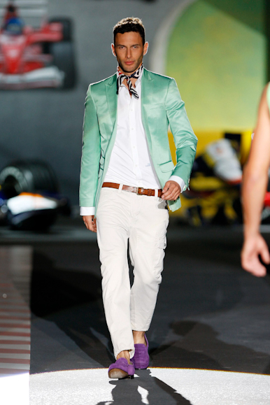 desfiles-dsquared-milaoveraomen2008rtw-127