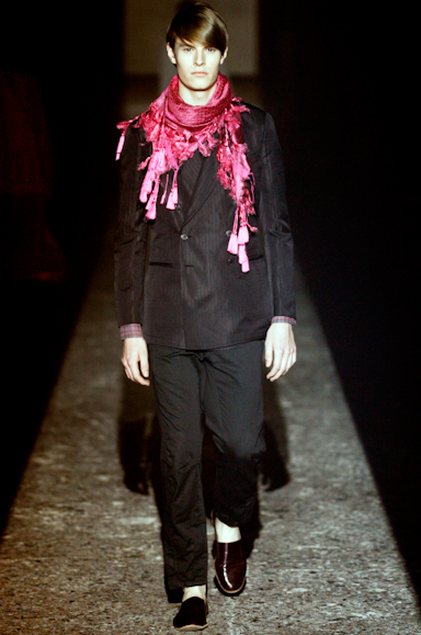 desfiles-dvn-milaoveraomen2008rtw-105