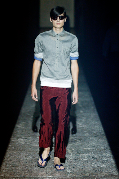 desfiles-dvn-milaoveraomen2008rtw-112