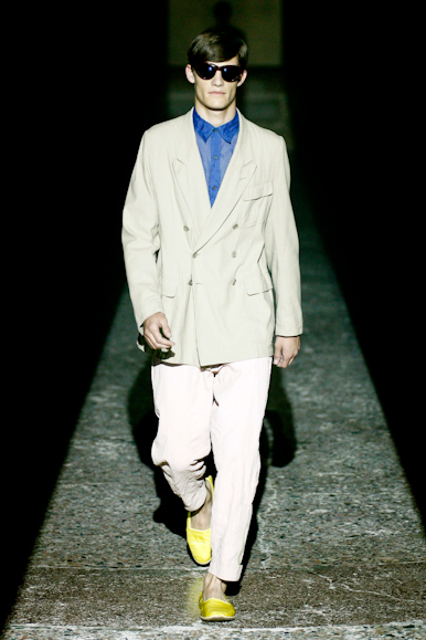 desfiles-dvn-milaoveraomen2008rtw-116