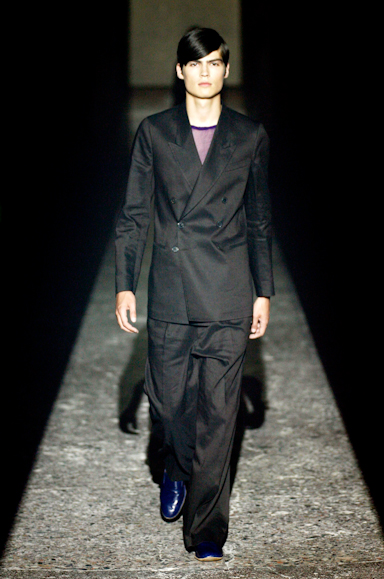 desfiles-dvn-milaoveraomen2008rtw-137