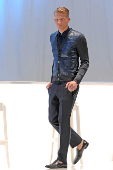 desfiles-valentino-milaoverao2008men-115